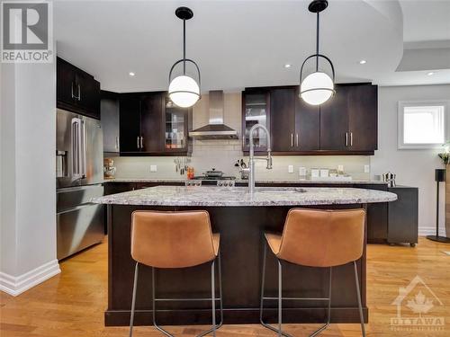 468 Evered Avenue, Ottawa, ON - Indoor Photo Showing Kitchen With Upgraded Kitchen