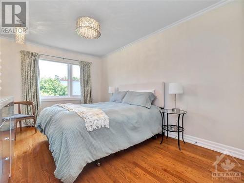 468 Evered Avenue, Ottawa, ON - Indoor Photo Showing Bedroom