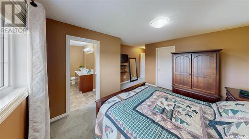 8247 Fairways West Drive, Regina, SK - Indoor Photo Showing Bedroom