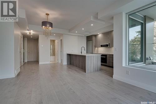 204 637 University Drive, Saskatoon, SK - Indoor Photo Showing Kitchen