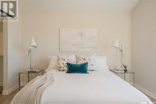 803B 2Nd Street, Saskatoon, SK - Indoor Photo Showing Bedroom