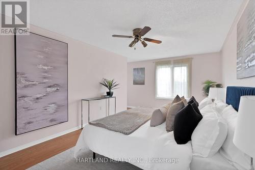 4855 Rathkeale Road, Mississauga, ON - Indoor Photo Showing Bedroom