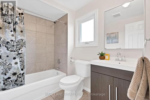 4855 Rathkeale Road, Mississauga, ON - Indoor Photo Showing Bathroom