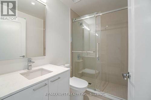 Ph 904 - 293 The Kingsway, Toronto (Edenbridge-Humber Valley), ON - Indoor Photo Showing Bathroom