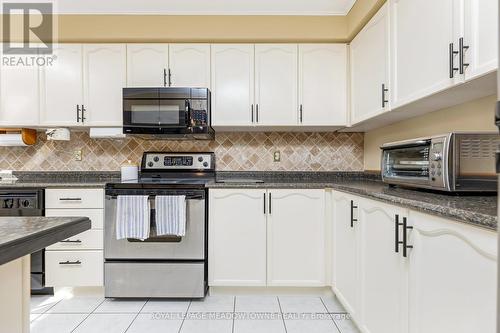 14212 Argyll Road, Halton Hills (Georgetown), ON - Indoor Photo Showing Kitchen