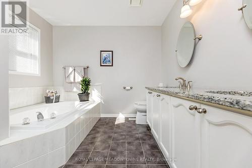 14212 Argyll Road, Halton Hills (Georgetown), ON - Indoor Photo Showing Bathroom