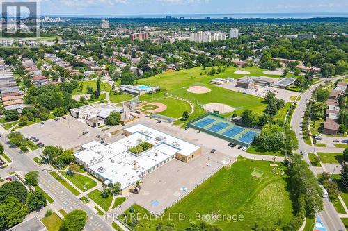 3411 Enniskillen Circle N, Mississauga, ON - Outdoor With View