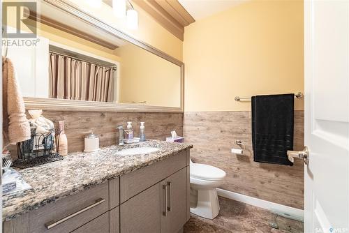 10503 Bennett Crescent, North Battleford, SK - Indoor Photo Showing Bathroom