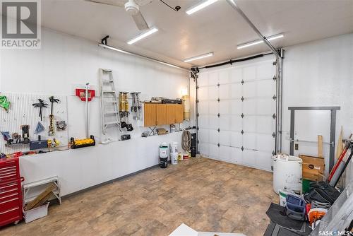 10503 Bennett Crescent, North Battleford, SK - Indoor Photo Showing Garage