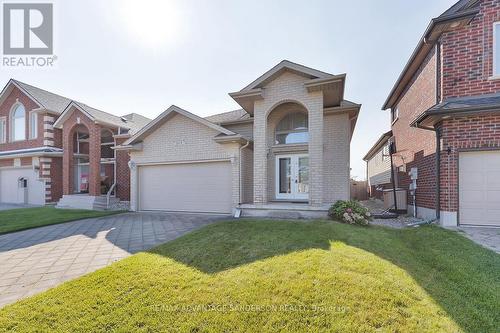 1674 Seymour Crescent, London, ON - Outdoor With Facade