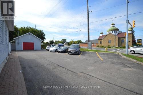 279 Bloor Street E, Oshawa (Lakeview), ON - Outdoor