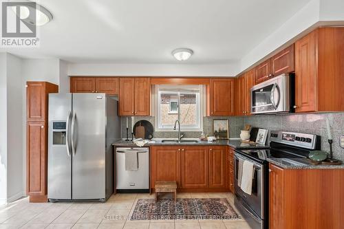 82 Bird Street, Barrie (Edgehill Drive), ON - Indoor Photo Showing Kitchen With Double Sink