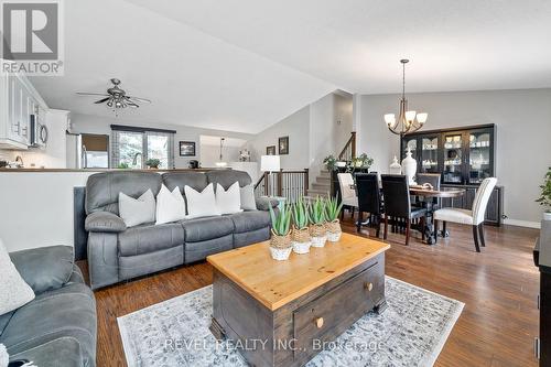 46 O'Reilly Lane, Kawartha Lakes (Little Britain), ON - Indoor Photo Showing Living Room