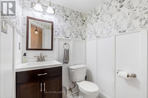 6981 Elliott Parliament Street, Mississauga, ON - Indoor Photo Showing Bathroom