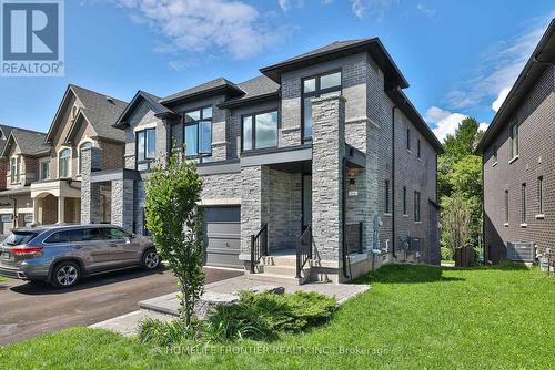 154 Countryman Road, East Gwillimbury (Sharon), ON - Outdoor With Facade