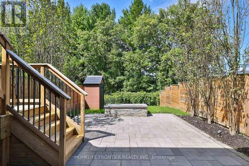 154 Countryman Road, East Gwillimbury (Sharon), ON - Outdoor