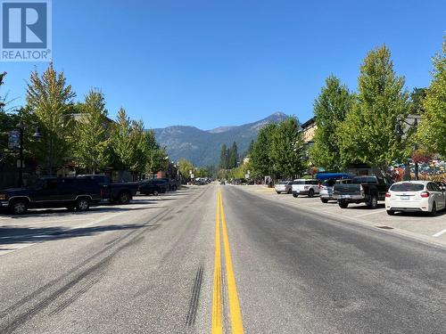 2153A Georgia Street, Rossland, BC - Outdoor With View