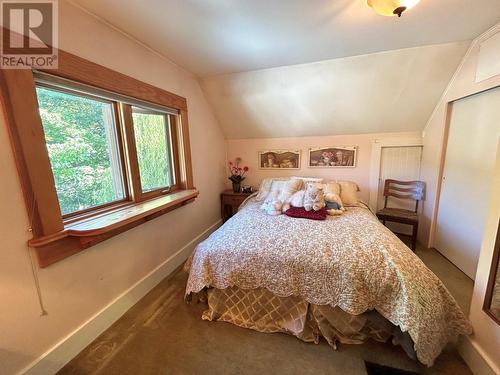 2153A Georgia Street, Rossland, BC - Indoor Photo Showing Bedroom