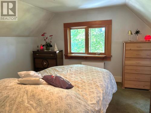 2153A Georgia Street, Rossland, BC - Indoor Photo Showing Bedroom