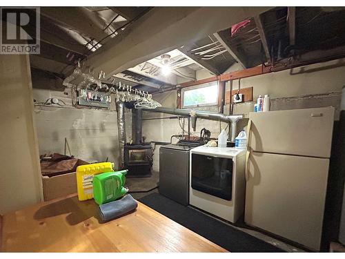 2153A Georgia Street, Rossland, BC - Indoor Photo Showing Laundry Room