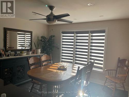 315 Nelson Street, Barrie (Grove East), ON - Indoor Photo Showing Dining Room