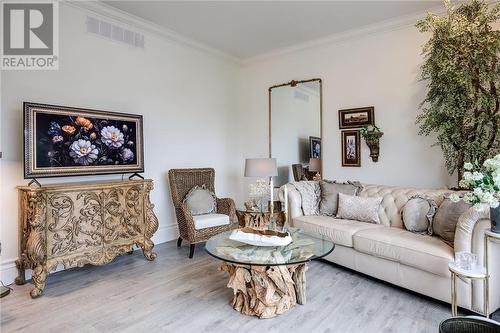 70 Hazelton Drive, Sudbury, ON - Indoor Photo Showing Living Room