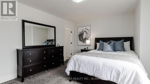 4079 Sugarmaple Crossing, London, ON - Indoor Photo Showing Bedroom