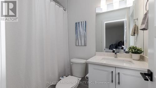 4079 Sugarmaple Crossing, London, ON - Indoor Photo Showing Bathroom