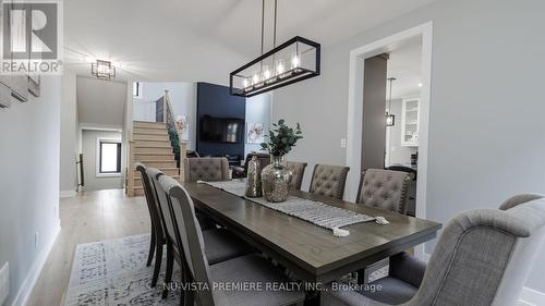 4079 Sugarmaple Crossing, London, ON - Indoor Photo Showing Dining Room