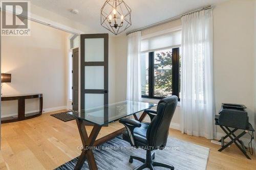 1056 Trailsway Avenue, London, ON - Indoor Photo Showing Dining Room