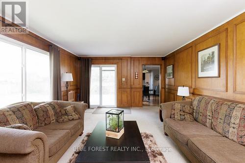 30 Butler Drive, St. Thomas, ON - Indoor Photo Showing Living Room