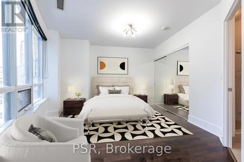 2122 - 20 Blue Jays Way, Toronto (Waterfront Communities), ON - Indoor Photo Showing Bedroom