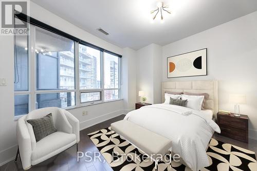 2122 - 20 Blue Jays Way, Toronto (Waterfront Communities), ON - Indoor Photo Showing Bedroom