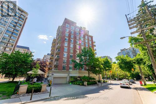 305 - 1 Deer Park Crescent, Toronto (Yonge-St. Clair), ON - Outdoor With Facade