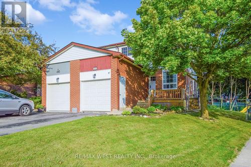 405 Maplegrove Avenue, Bradford West Gwillimbury (Bradford), ON - Outdoor