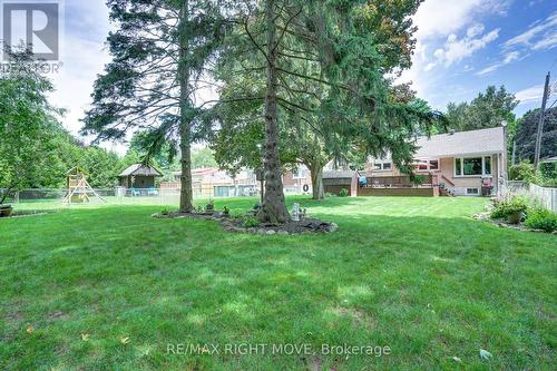 5 Dalton Crescent N, Orillia, ON - Outdoor