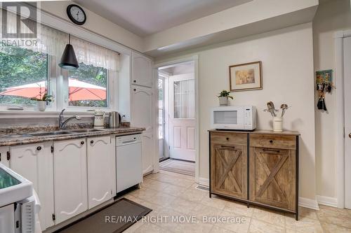 5 Dalton Crescent N, Orillia, ON - Indoor Photo Showing Kitchen With Double Sink