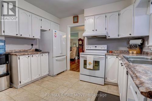 5 Dalton Crescent N, Orillia, ON - Indoor Photo Showing Kitchen With Double Sink