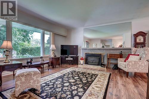 5 Dalton Crescent N, Orillia, ON - Indoor Photo Showing Living Room With Fireplace