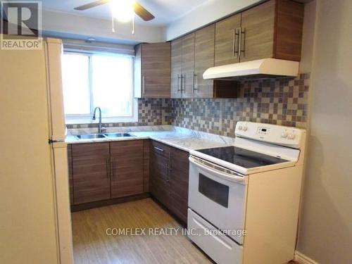 23 - 960 Glen Street, Oshawa, ON - Indoor Photo Showing Kitchen With Double Sink