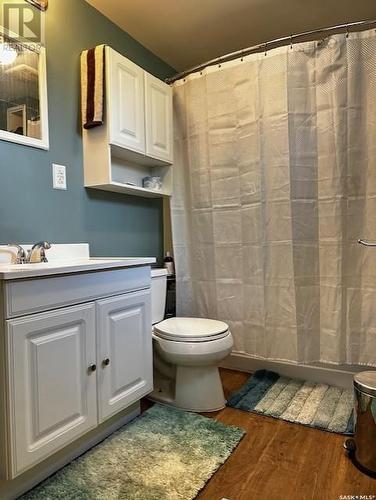 597 Scotia Street, Melville, SK - Indoor Photo Showing Bathroom