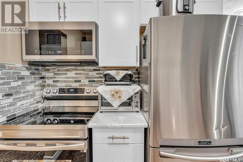 170 Sangster Boulevard, Regina, SK - Indoor Photo Showing Kitchen With Upgraded Kitchen