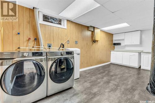 170 Sangster Boulevard, Regina, SK - Indoor Photo Showing Laundry Room