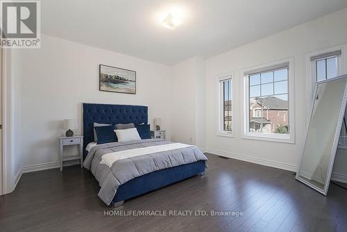 32 Dotchson Avenue, Caledon, ON - Indoor Photo Showing Bedroom