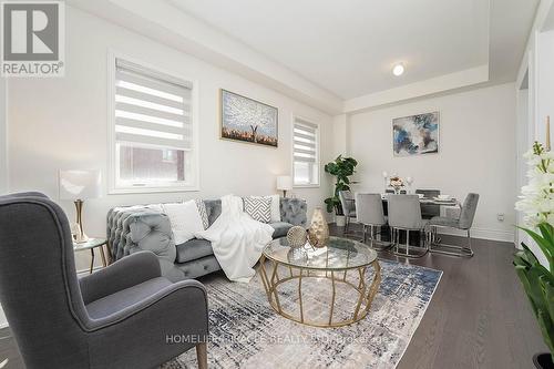 32 Dotchson Avenue, Caledon, ON - Indoor Photo Showing Living Room