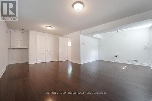 225 Park Lawn Road, Toronto (Stonegate-Queensway), ON - Indoor Photo Showing Other Room