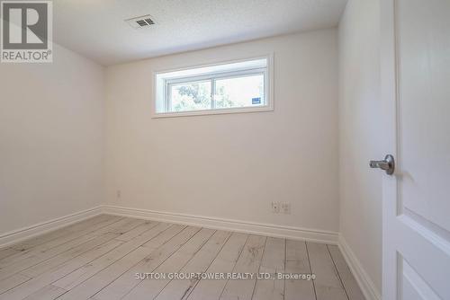 225 Park Lawn Road, Toronto (Stonegate-Queensway), ON - Indoor Photo Showing Other Room