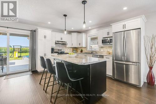 240 Krotz Street W, North Perth, ON - Indoor Photo Showing Kitchen With Upgraded Kitchen