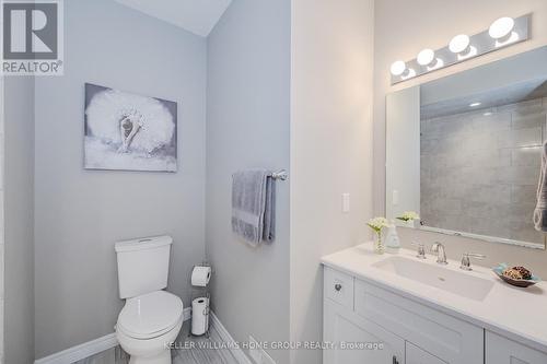 103 Ambrous Crescent, Guelph (Village), ON - Indoor Photo Showing Bathroom