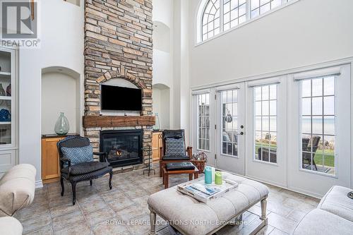 9 - 209707 Highway 26, Blue Mountains, ON - Indoor Photo Showing Living Room With Fireplace